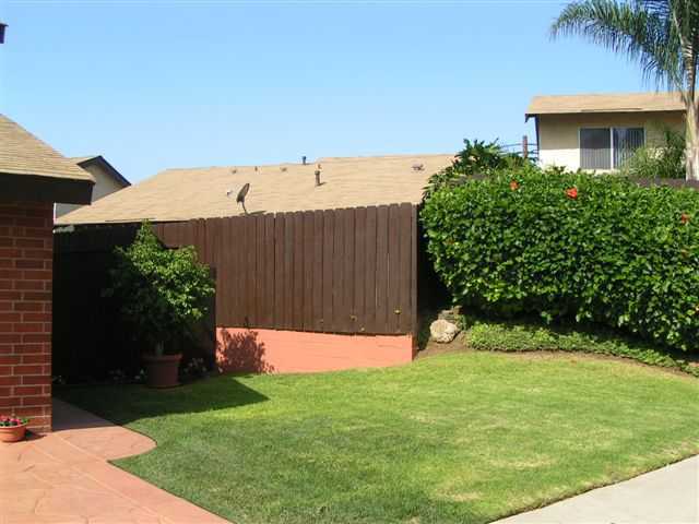 1251 27th Street Property Photo 2