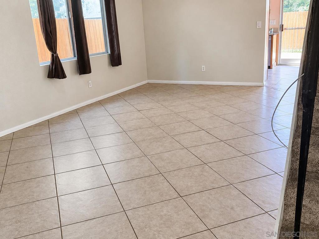 1251 27th Street Property Photo 10