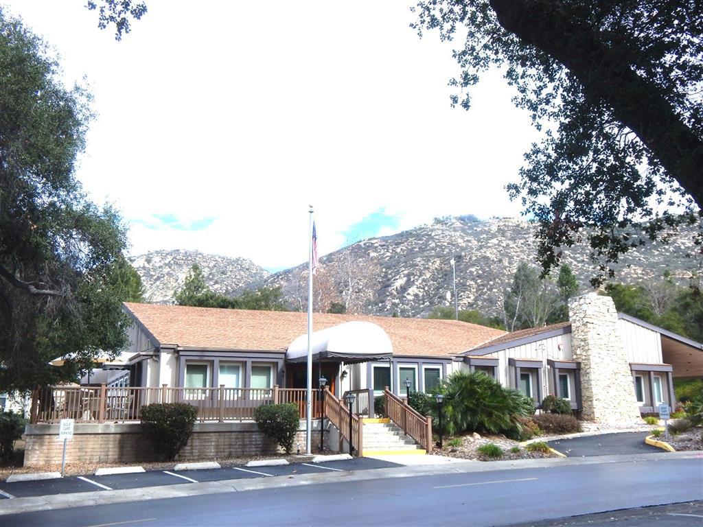 8975 Lawrence Welk Dr 229 Property Photo 18