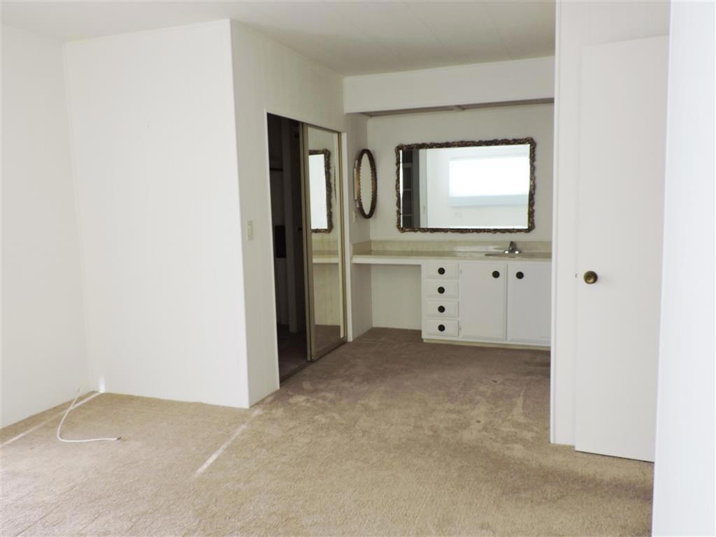 8975 Lawrence Welk Dr. 35 Property Photo 9