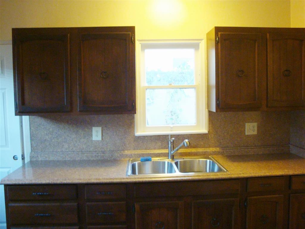 3020 Monroe Ave Property Photo 6