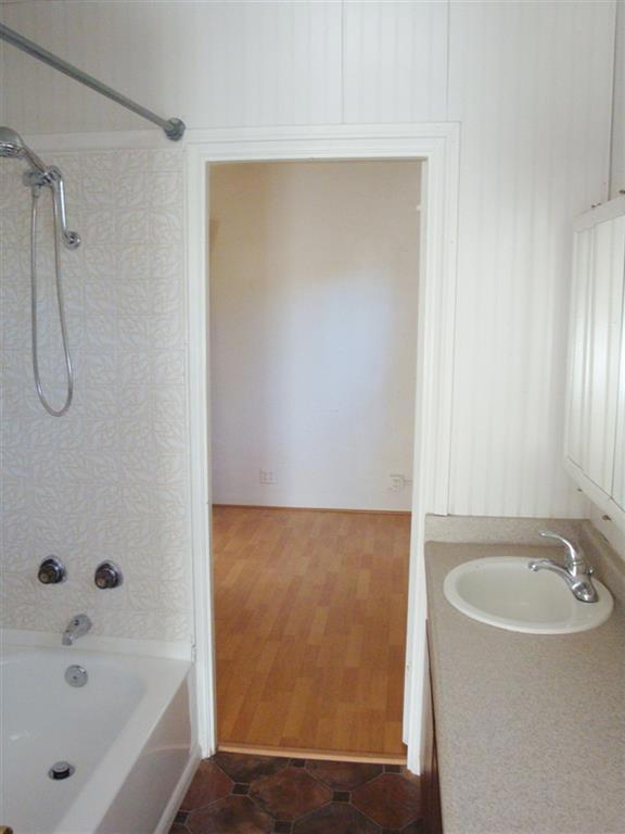 3020 Monroe Ave Property Photo 11