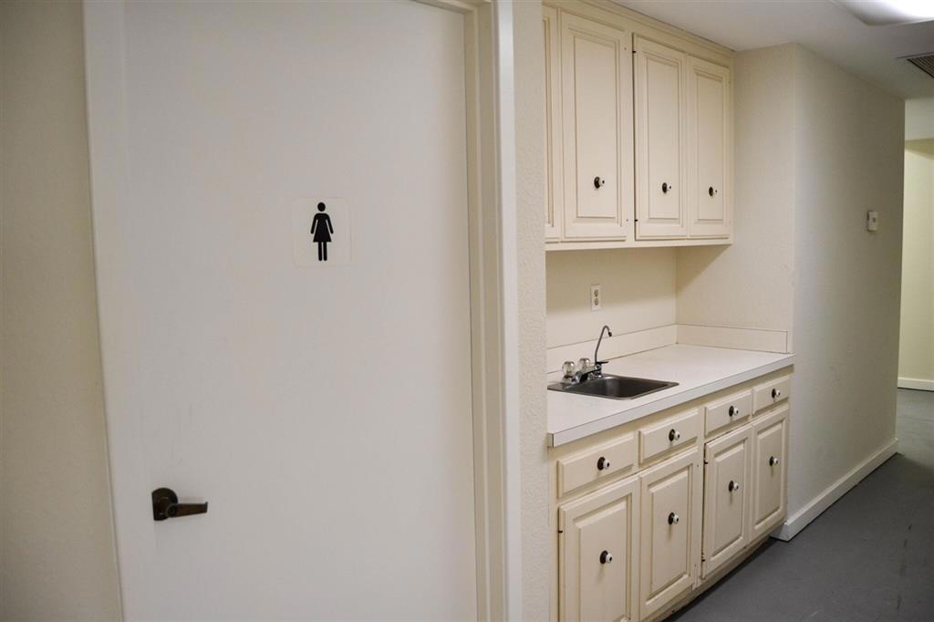 2293 Verus St Property Photo 12