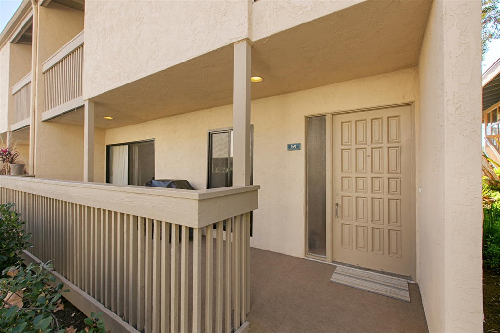 453 S Sierra Ave 169 Property Photo 3