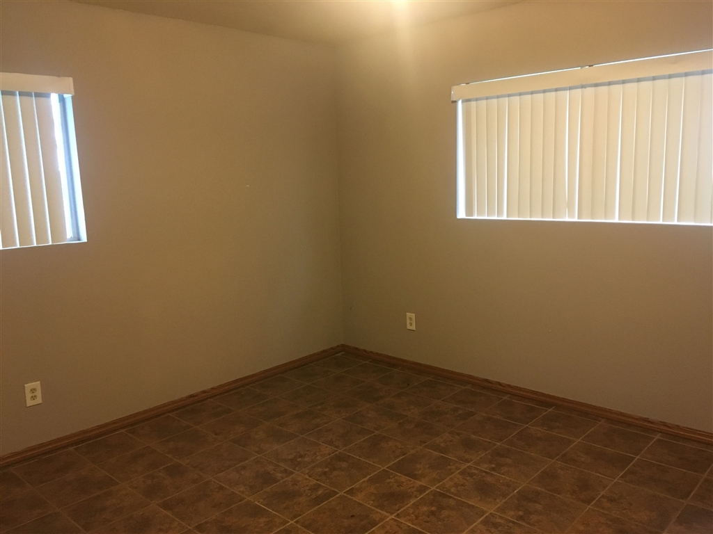 8691 Lone Star Rd. Property Photo 15
