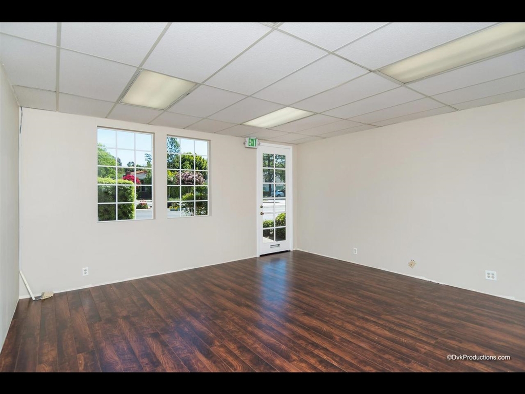 707 Civic Center Dr Property Photo 13