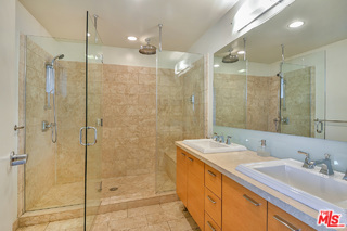 6615 Melrose Avenue Property Photo 21