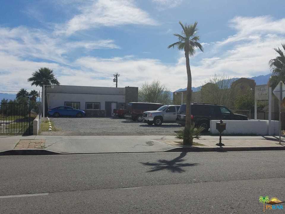 18416864PS Property Photo 1
