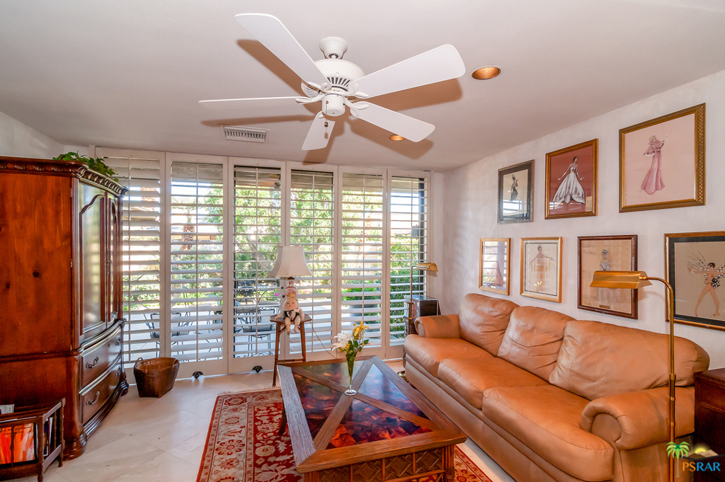 4 Eric Circle Property Photo 26