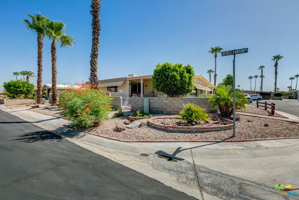 19508480PS Property Photo 1