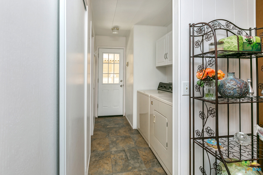 19508480PS Property Photo 17