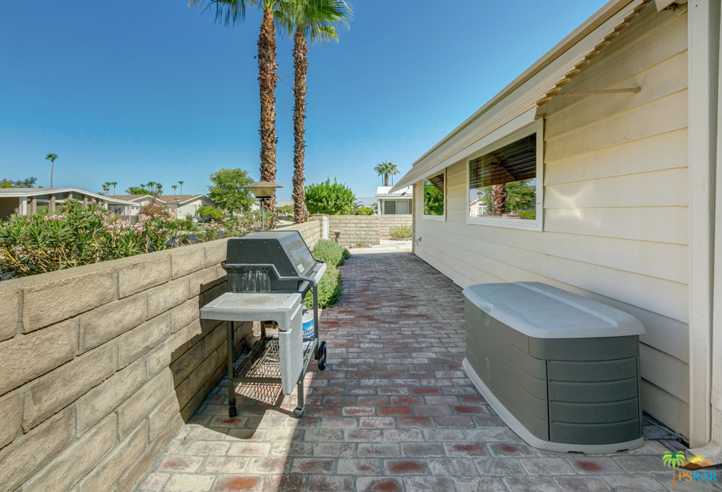19508480PS Property Photo 29