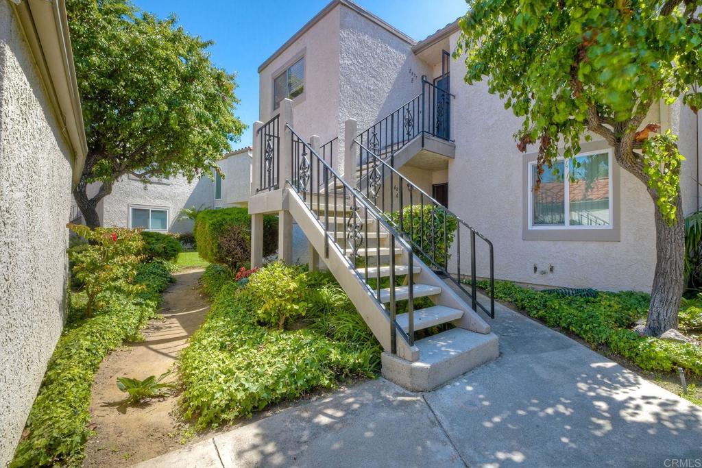 6677 Paseo Del Norte B Property Photo 19