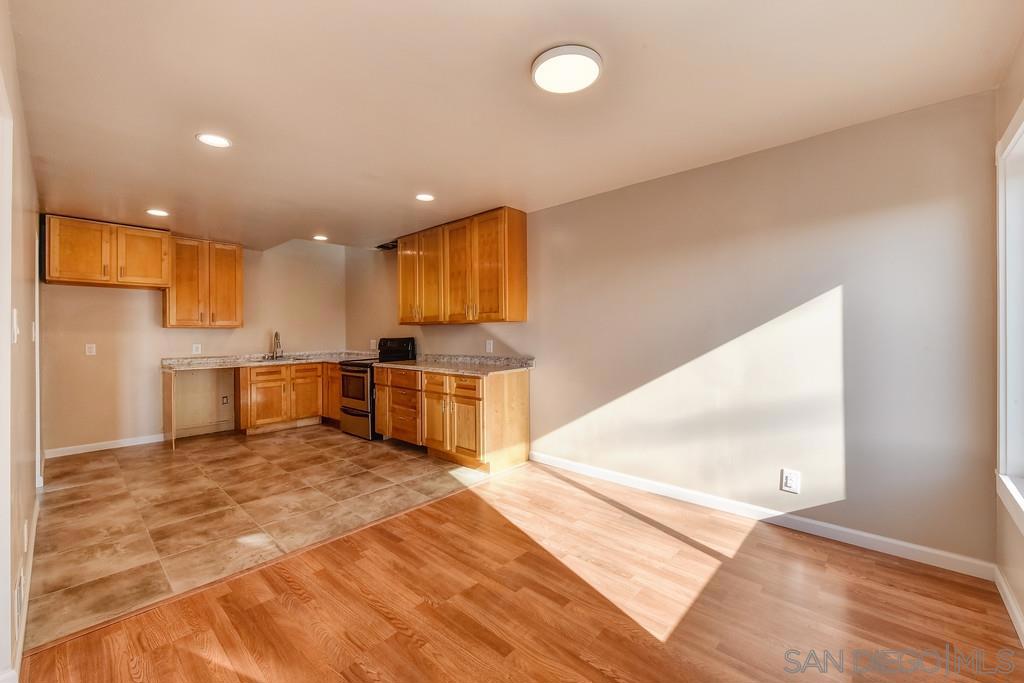 63 Minerva St. Property Photo 6