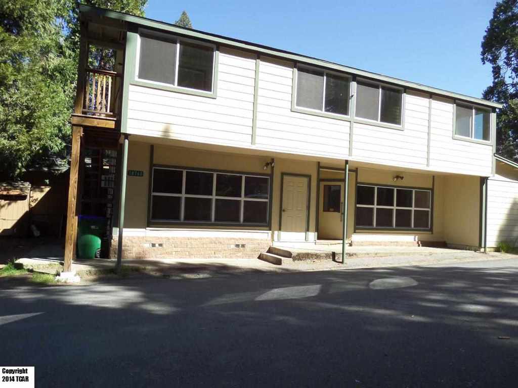 18760 Cedar Property Photo 1