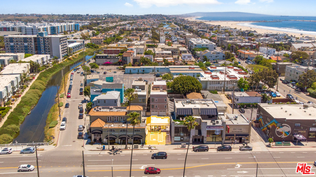 116 Washington Boulevard Property Photo 1