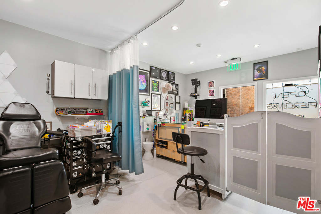 116 Washington Boulevard Property Photo 13