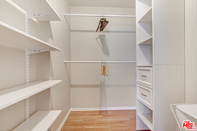 24648 Eilat Street Property Photo 15