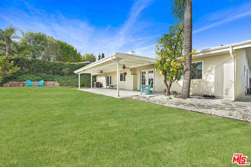24648 Eilat Street Property Photo 29