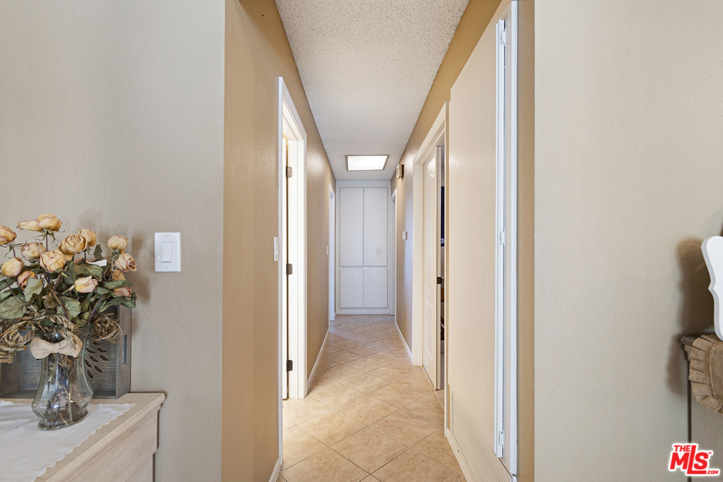 1637 Aspen Village Way Property Photo 9