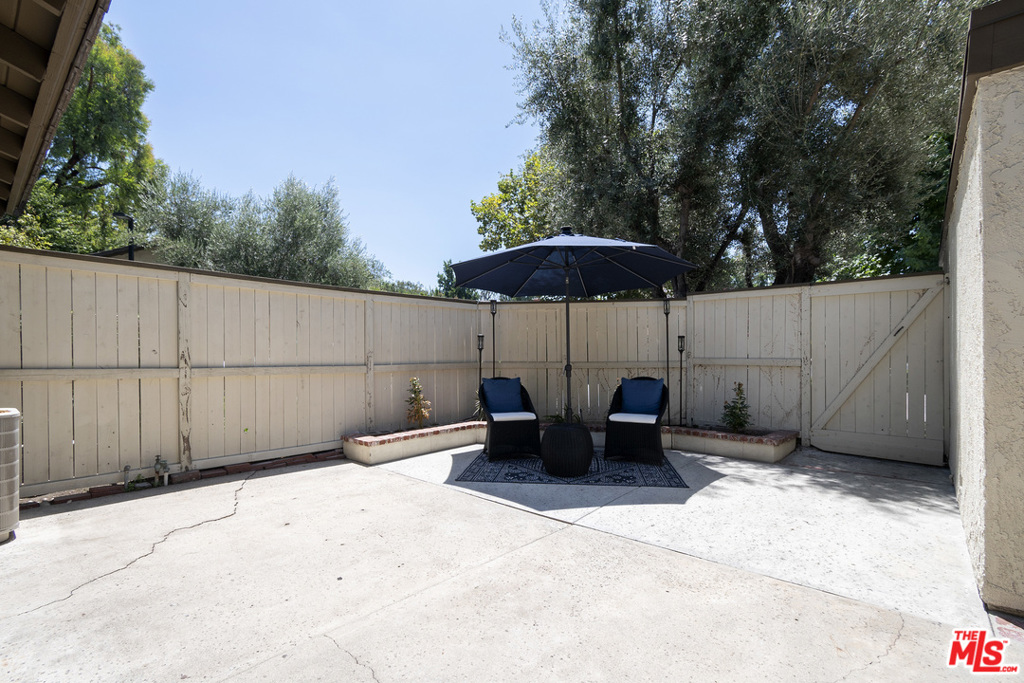 1637 Aspen Village Way Property Photo 20