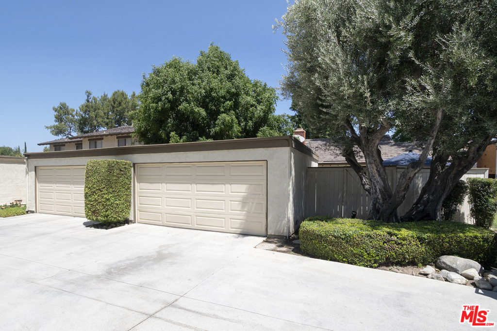 1637 Aspen Village Way Property Photo 23