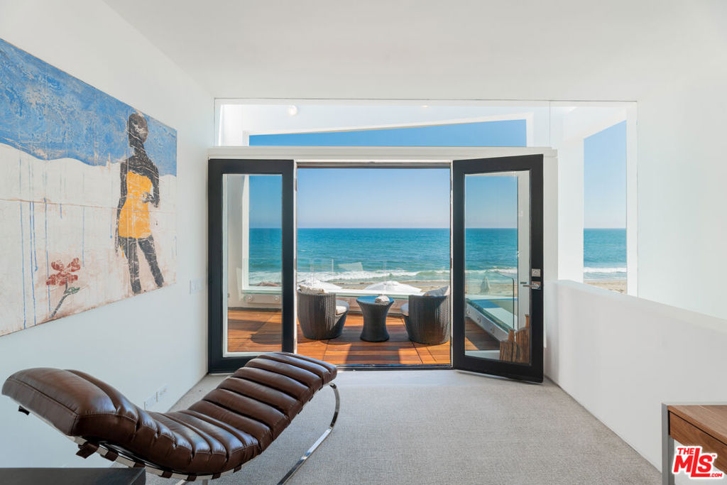 23754 Malibu Road Property Photo 16