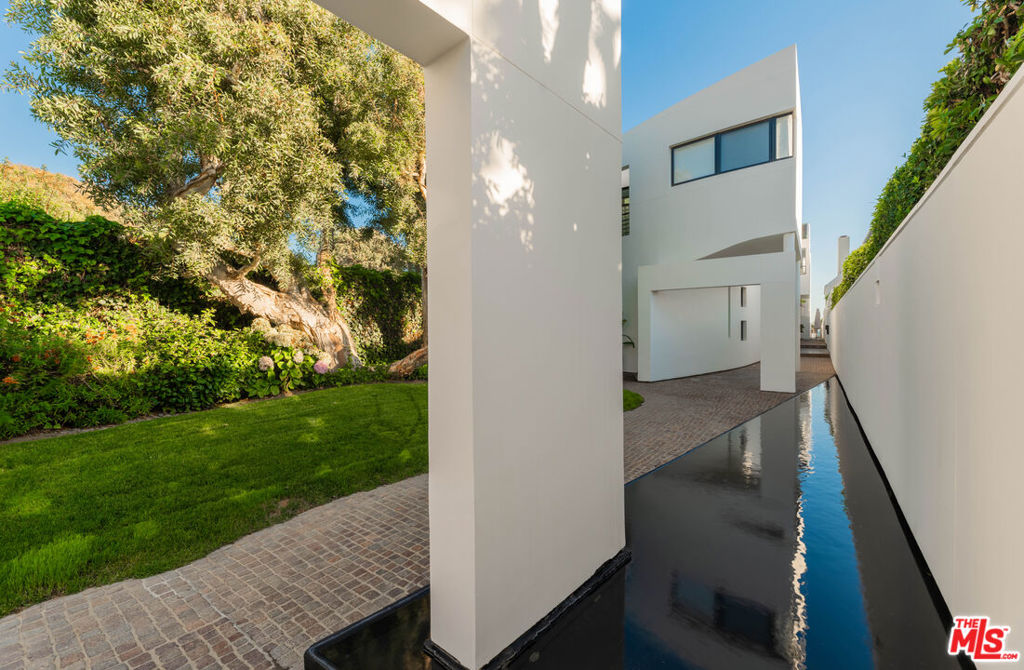 23754 Malibu Road Property Photo 46