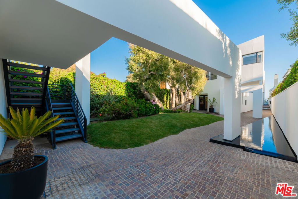 23754 Malibu Road Property Photo 47