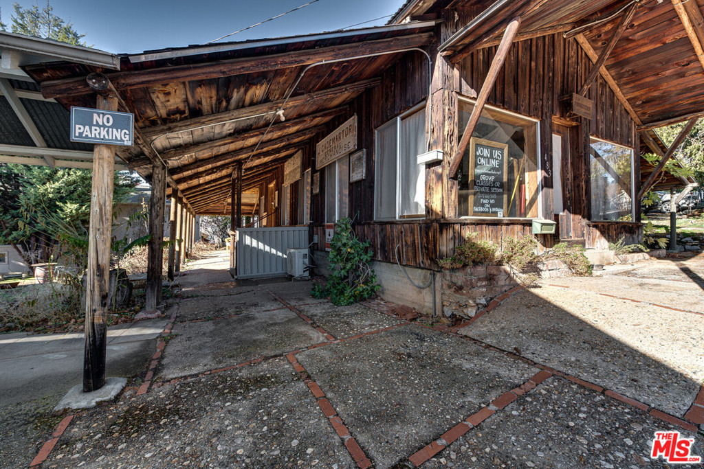 476 Main Property Photo 20