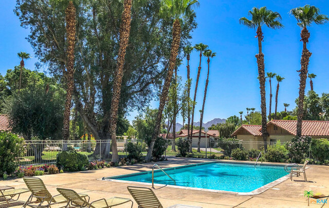 75235 Vista Corona Property Photo 22
