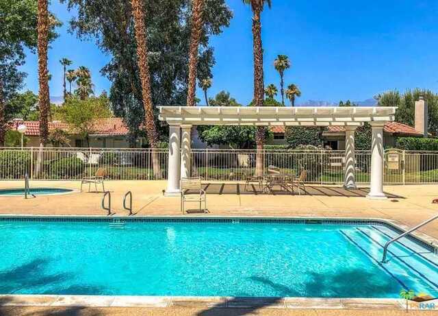 75235 Vista Corona Property Photo 23