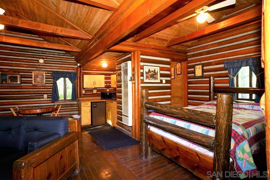 10600 Sunrise Highway Property Photo 14