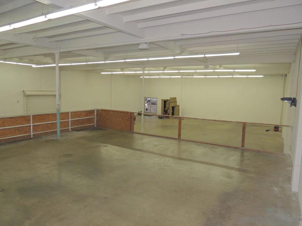 706 A Ave Property Photo 2