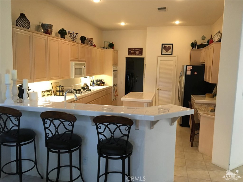 75 Kavenish Drive Property Photo 23