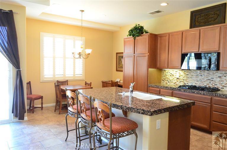 43424 Bordeaux Drive Property Photo 10