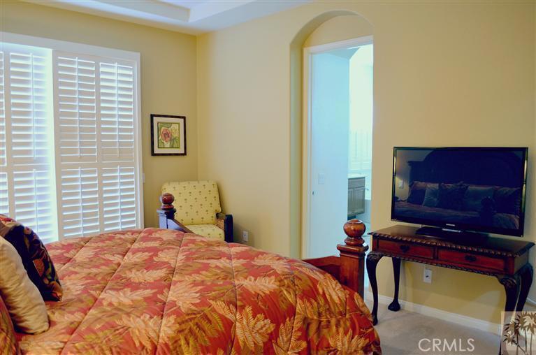 43424 Bordeaux Drive Property Photo 13
