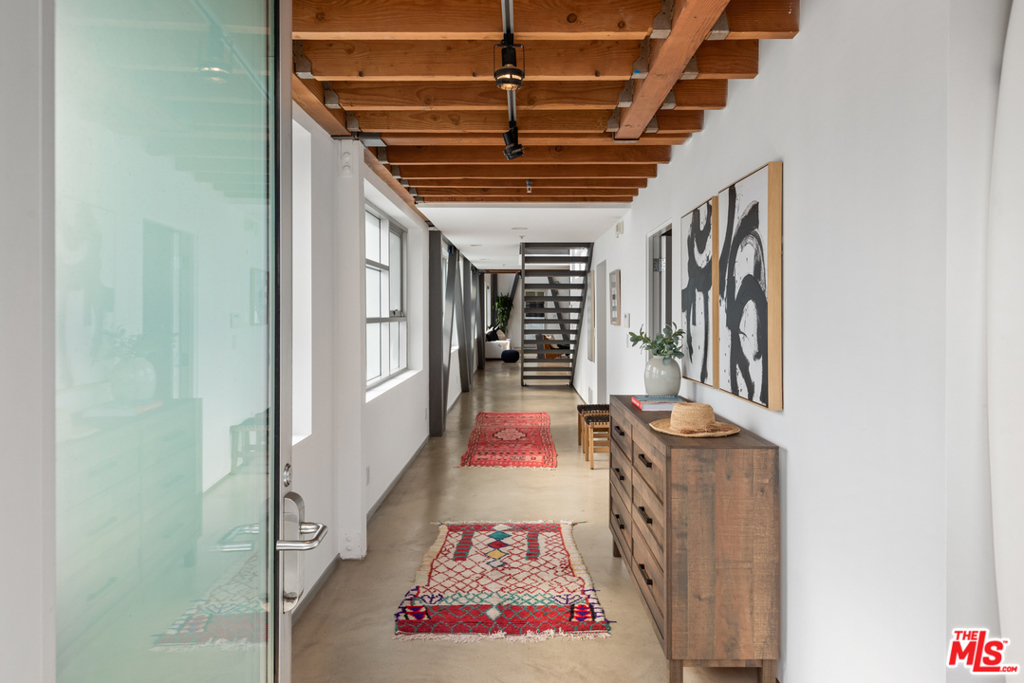 2100 Abbot Kinney Boulevard A Property Photo 3