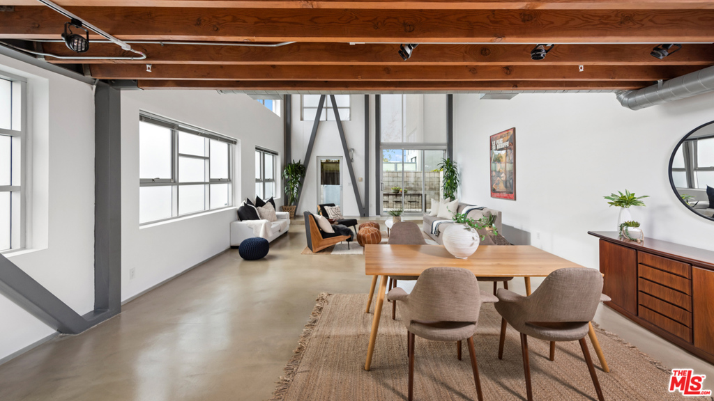 2100 Abbot Kinney Boulevard A Property Photo 5