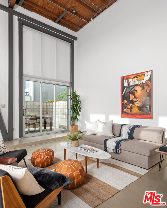 2100 Abbot Kinney Boulevard A Property Photo 7