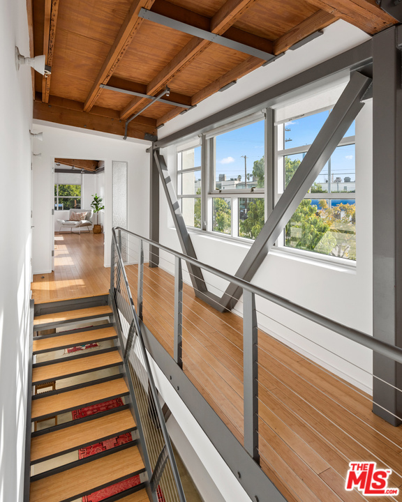 2100 Abbot Kinney Boulevard A Property Photo 17