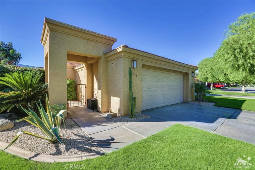 29593 Sandy Court Property Photo 1