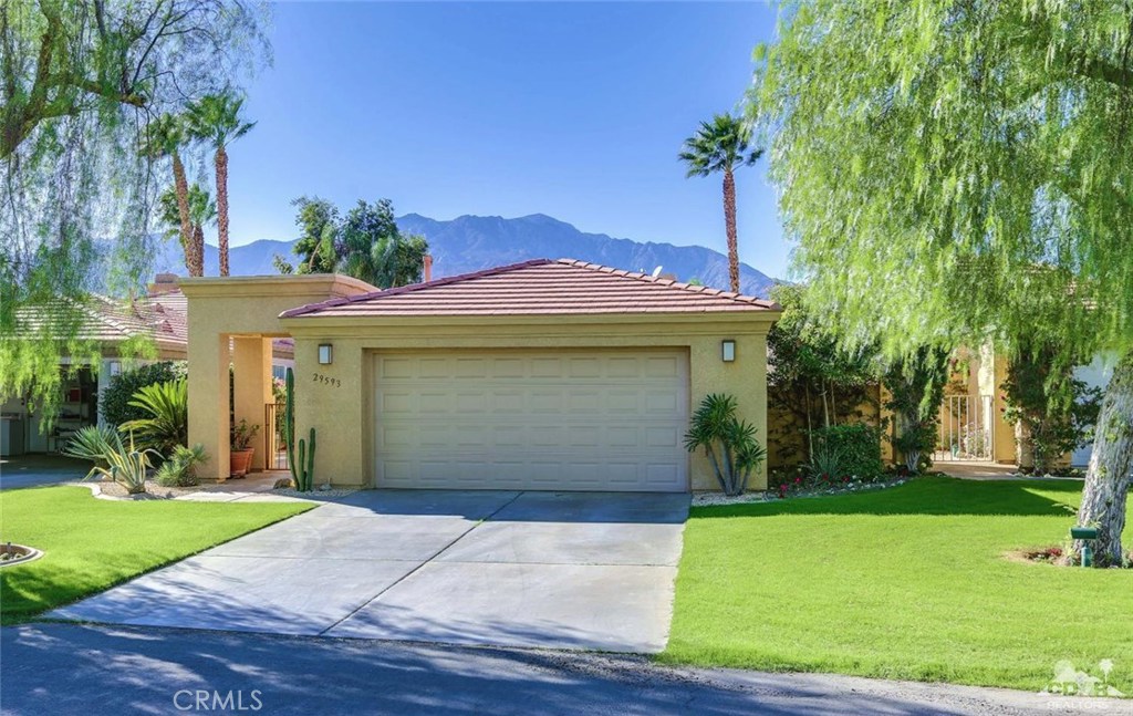 29593 Sandy Court Property Photo 4