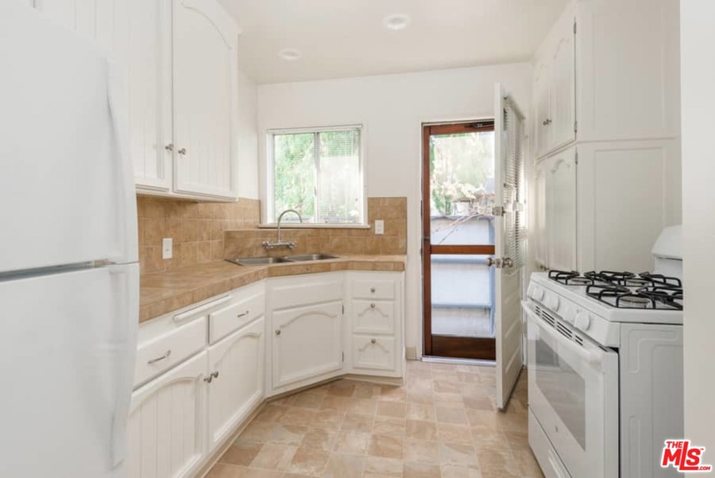 2339 Abbot Kinney Boulevard Property Photo 9
