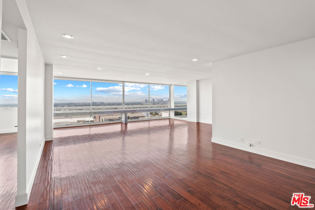 2220 Avenue Of The Stars 1501 Property Photo 2