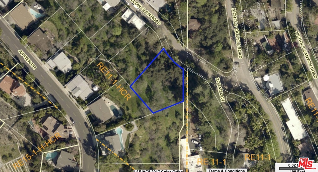 7506 Willow Glen Road Property Photo 3