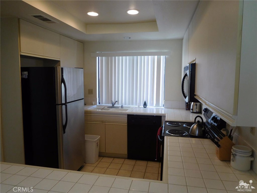 76668 Chrysanthemum Way Property Photo 8