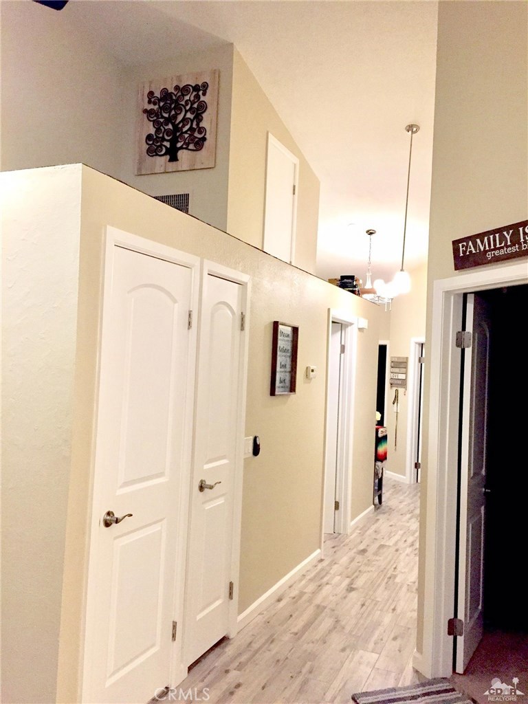 41120 Woodhaven Drive Property Photo 13