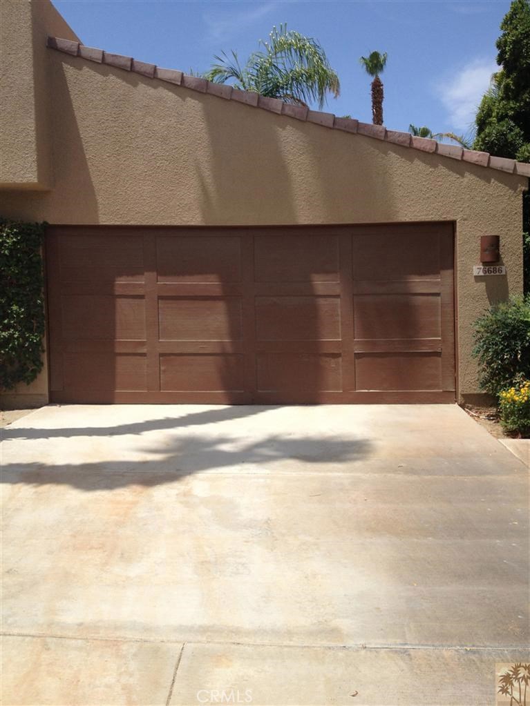 76686 Chrysanthemum Way Property Photo 1