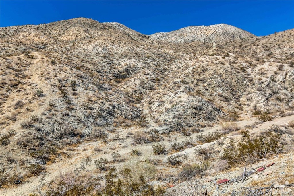 218032748DA Property Photo 4